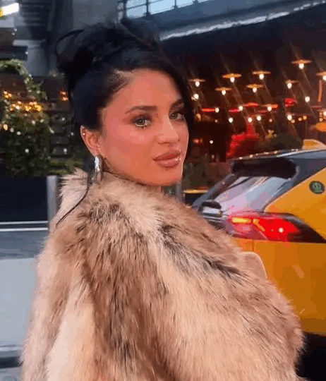 Quem é Camilla Araujo do OnlyFans? Carreira e sucesso internacional