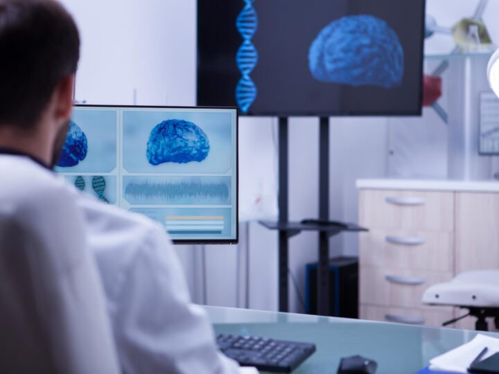 Dr Rodolfo Carneiro – Neurocirurgião Alphaville
