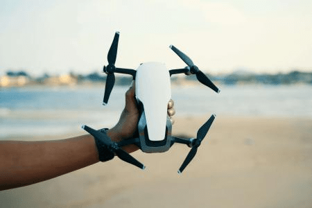 Como usar um drone para fotografia aérea: dicas de configuração e enquadramento